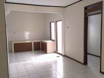 [727F5A] For Rent 3 Bedroom House 110m2 Bekasi West Java