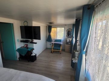 HERMOSA CASA CENTRAL EN VENTA,