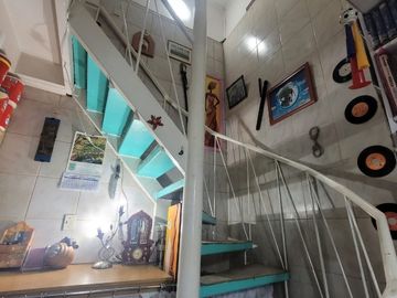 HERMOSA CASA CENTRAL EN VENTA,