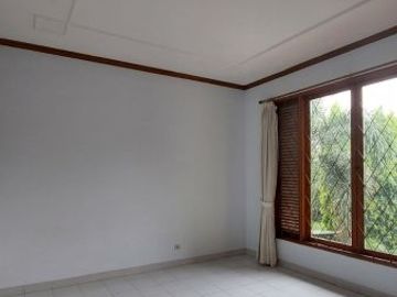 DISEWAKAN RUMAH DI JL. PURNAMA CIPETE JAKARTA SELATAN