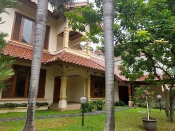 DISEWAKAN RUMAH DI JL. PURNAMA CIPETE JAKARTA SELATAN