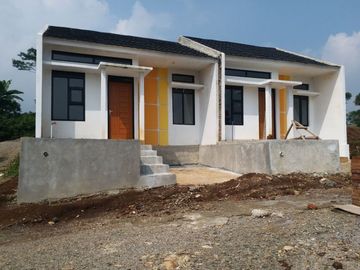 Rumah Asri Nyaman di Arjasari Banjaran Dilewati Jalur Angkot.