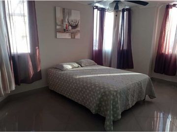 APARTAMENTO EN VENTA EN PH BRISAS DE SAN FERNANDO  3 REC