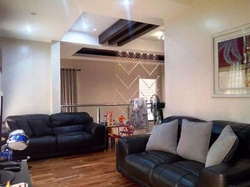 2-Storey Elegant House & Lot For SALE W/ Private Pool