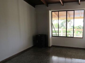 casa campestre en arriendo/venta en pradomar. Cod V79050