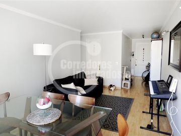 Departamento en arriendo de 2 dorm. en Providencia