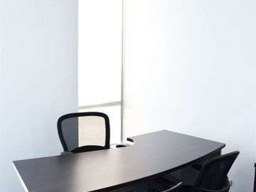 Oficina en Venta en Av el Salto 4001