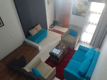 Rumah kost plus rumah induk dijual dekat kampus BRAWIJAYA Lowokwaru kota Malang.