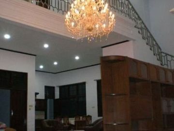 Dijual Rumah Besar Di Pondok Indah Jl Kartika Utama - Dg Swimming Pool - Bagus Siap Huni
