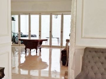 DIJUAL RUMAH MEWAH DENGAN KOLAM RENANG CLUSTER PREMIUM DI THE GREEN BSD