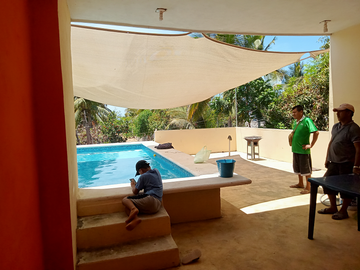 Casa de dos niveles y dos recamaras en la colonia Luces en el Mar de Acapulco