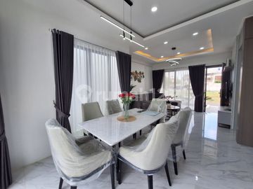 Rumah Modern Minimalis Full Furnished di Cirendeu