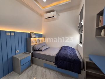 Rumah Modern Minimalis Full Furnished di Cirendeu