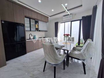 Rumah Modern Minimalis Full Furnished di Cirendeu