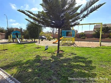 Casa en arriendo de 3 dorm. en San Joaquin
