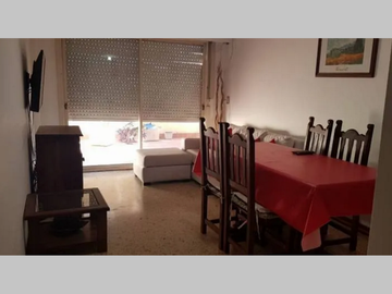 Semipiso en Venta en Flores 3 ambientes 65 m2 + 2 patios en 1er piso por ascensor, al contrafrente, con cochera cubierta - Argerich 900