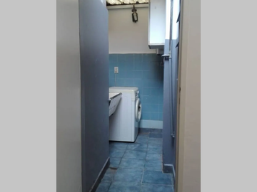 Semipiso en Venta en Flores 3 ambientes 65 m2 + 2 patios en 1er piso por ascensor, al contrafrente, con cochera cubierta - Argerich 900