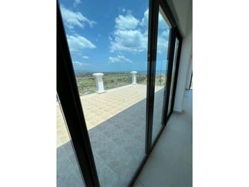 VENTA DE PENTHOUSE EN SAN CARLOS, PH LAS OLAS 2
