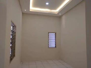 Rumah Siap Huni Semi Furnish Sukomanunggal Jaya Dkat Satelit