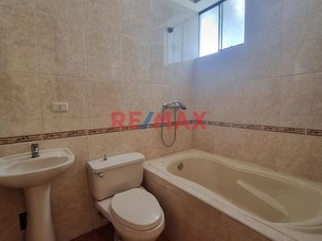 🏡 TU NUEVO HOGAR EN SANTA VICTORIA – CHICLAYO
¡no dejes pasar esta oportunidad!
este hermoso departamento en el 4to piso ubicado en General Necochea