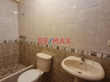🏡 TU NUEVO HOGAR EN SANTA VICTORIA – CHICLAYO
¡no dejes pasar esta oportunidad!
este hermoso departamento en el 4to piso ubicado en General Necochea