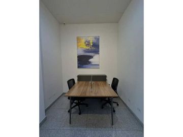 VENTA OFICINA CALLE 50 - EDF DE LUJO