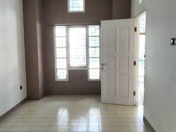 Rumah Siap Huni Lokasi Strategis di Graha Bintaro 5897