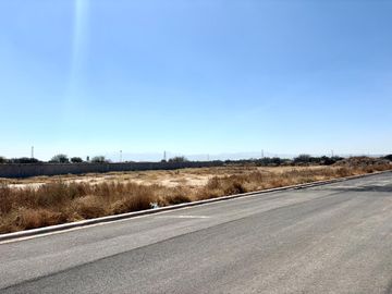 TERRENO INDUSTRIAL EN VENTA CERCA DE LA CIUDAD