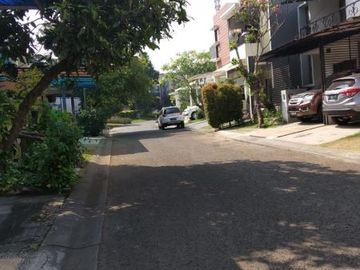 Emerald Bintaro Jaya, Dijual Rumah 2 Lantai Luas Tanah 84 m2, AM-1687