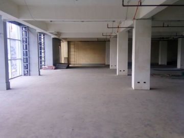 351 sqm Semi Fitted Commercial Office Space for Lease in Bonifacio Global City, Taguig City