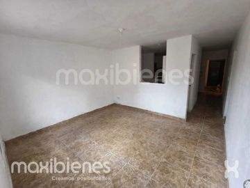 casa en arriendo en manrique central 1. Cod A72415