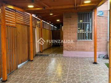 Casa en venta de 3 dorm. en Maipú