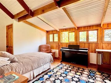 Casa en venta de 4 dorm. en Lo Barnechea