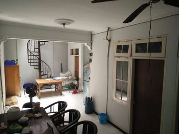 MURAH Rumah Kost Siwalankerto Petra