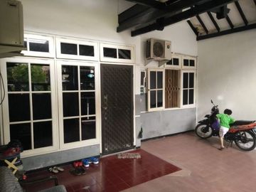 MURAH Rumah Kost Siwalankerto Petra