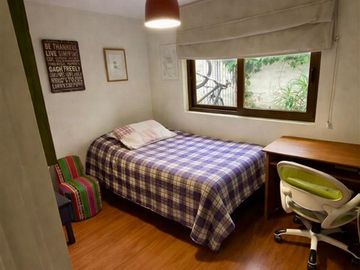 Casa en venta de 5 dorm. en Las Condes