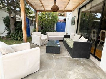 Casa en venta de 5 dorm. en Las Condes