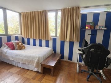Casa en venta de 5 dorm. en Las Condes