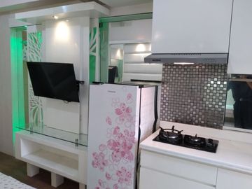Apartemen educity 25 jt siap huni