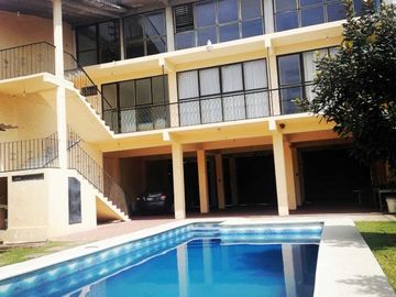 ¡¡¡OPORTUNIDAD!!! SE VENDE  GRANDIOSO INMUEBLE, para negocio en Ocotepec