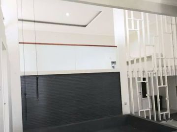 Rumah Para Millenials dg Private Garden Kebayoran Village | GB-4484