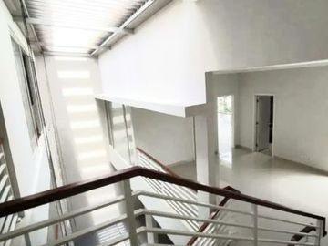 Rumah Para Millenials dg Private Garden Kebayoran Village | GB-4484