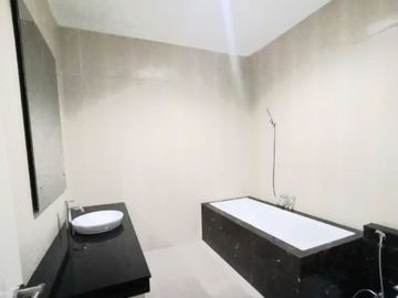 Rumah Para Millenials dg Private Garden Kebayoran Village | GB-4484