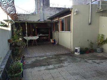 Casa PH en venta en Wilde