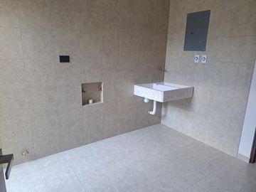 CASA EN VENTA EN PEDREGAL FASE 1