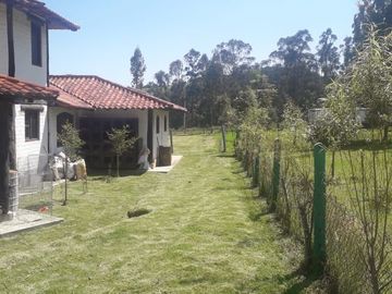 Vendo Hermosa Casa Rústica en Puembo