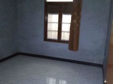 Rumah di komplek Aman dan Asri di Antapani | MEYJ