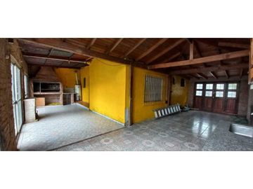 Venta casa de 4 AMB centro de Paso del Rey