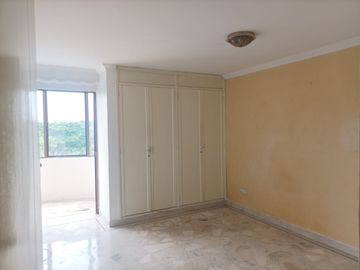 casa en venta en el ingenio ii. Cod V120439