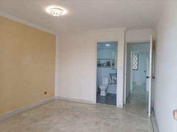 casa en venta en el ingenio ii. Cod V120439